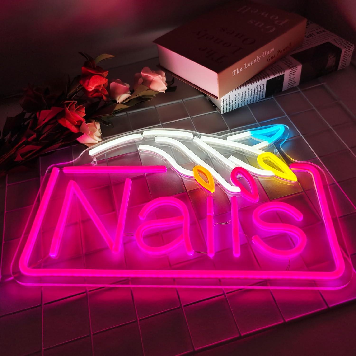 Insegna al Neon per Unghie, Lu - Nail Art recensione e prezzo